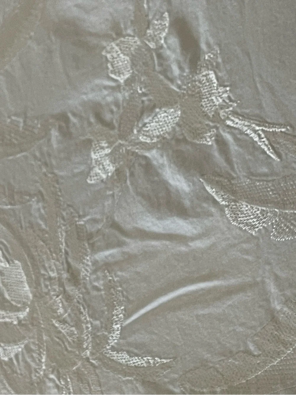 Tommy Bahama Classic White Embroidered duvet cover. Neutral Home Bedding